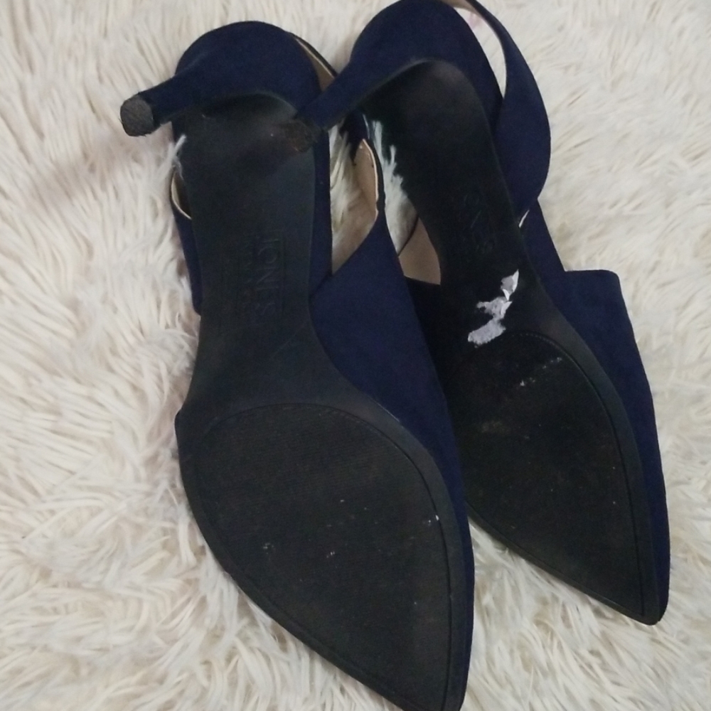 Heels - Picture 4 of 4